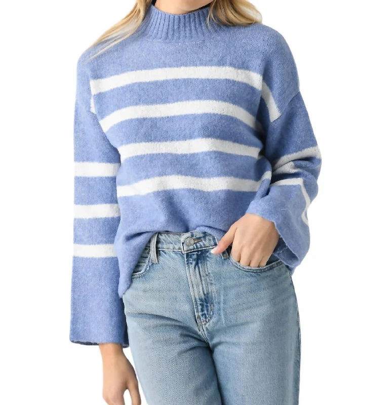 Everett Sweater In Blue