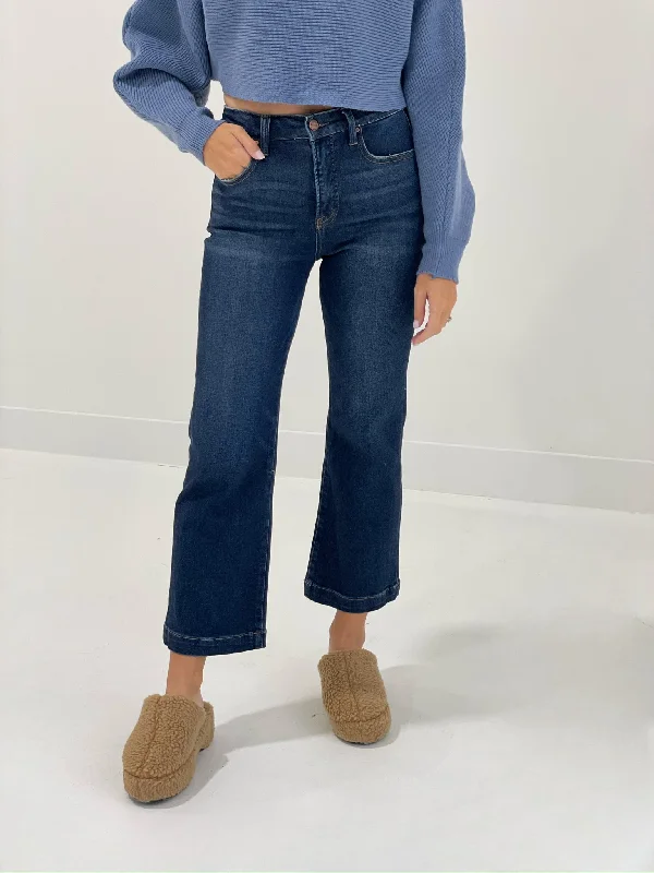 Expert Wide Leg Jean