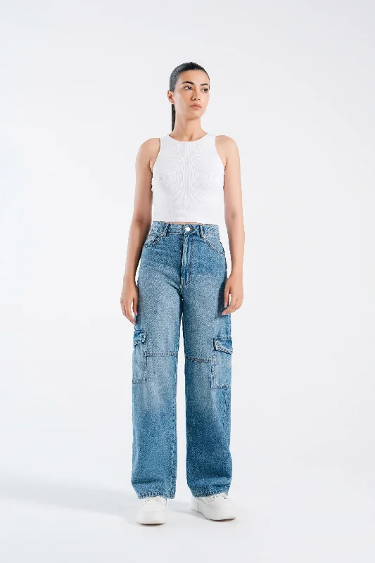 Wide Leg Cargo Jeans