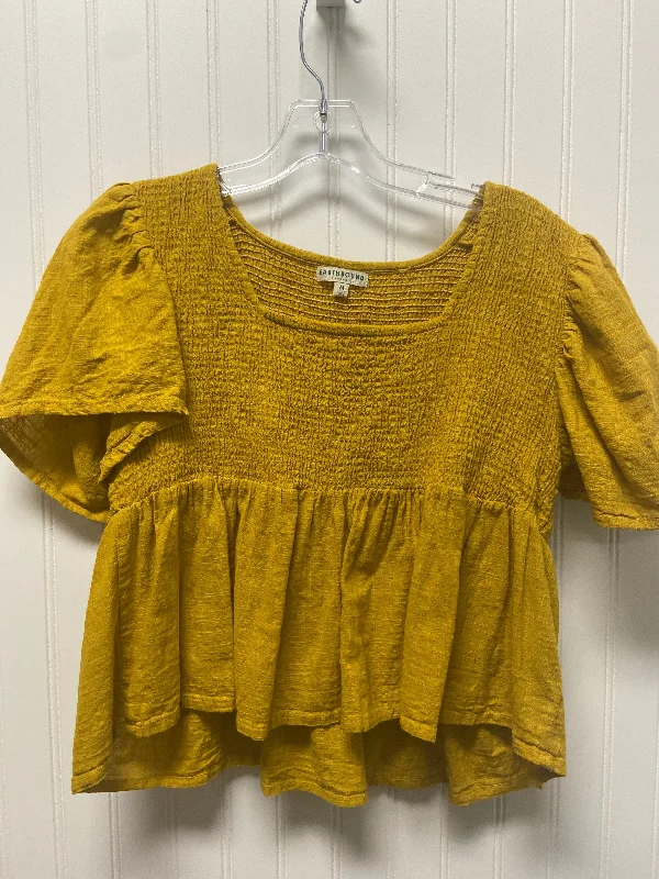 Yellow Top Short Sleeve Earthbound, Size M